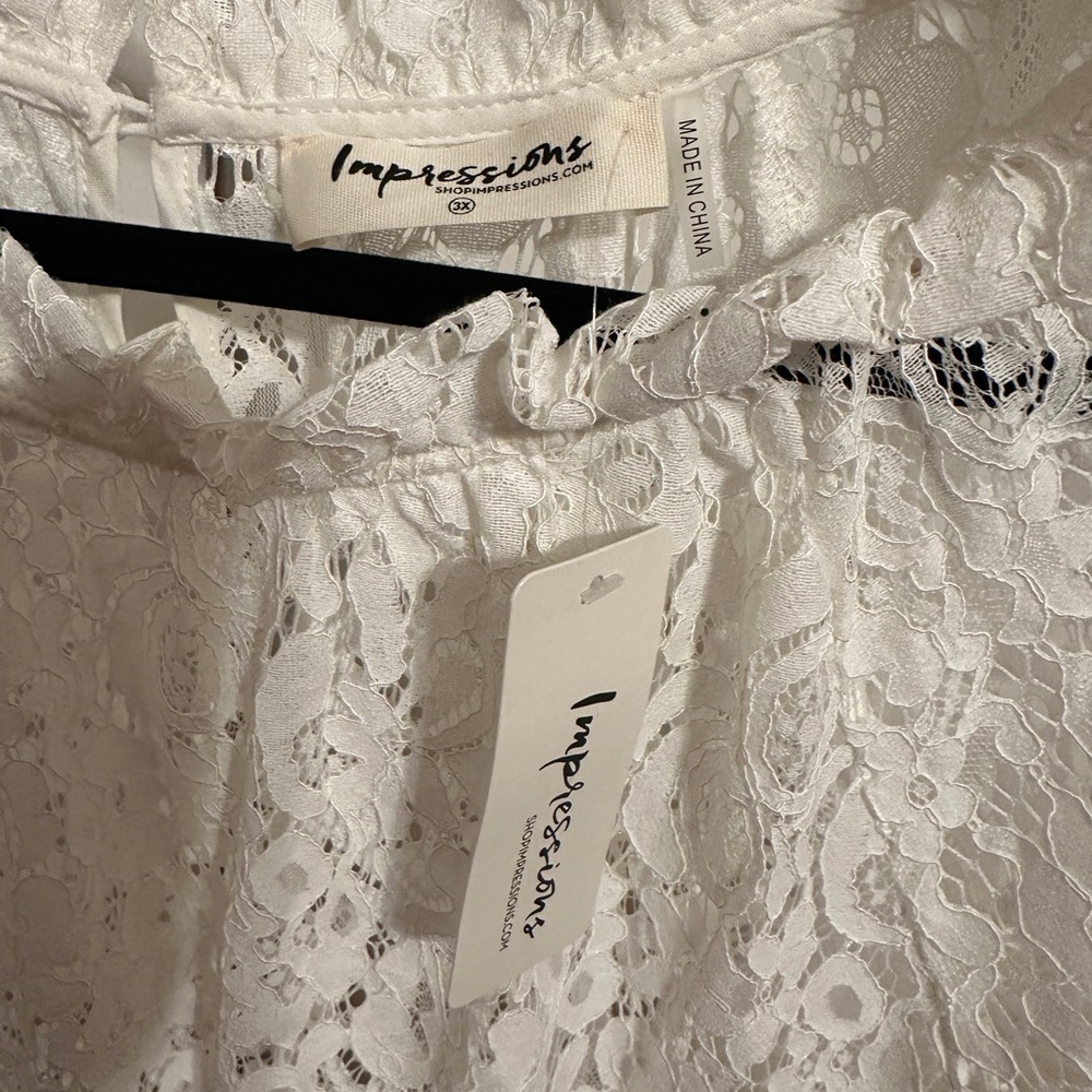 Impressions Boutique Lace Long Sleeve Top - Picture 4 of 6